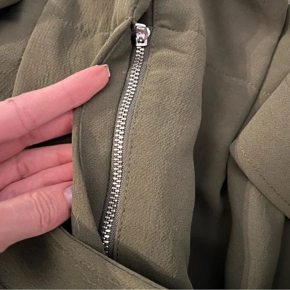 ARITZIA Wilfred Olive Green High-Waisted Wide Leg Belted Pants - Picture 5 of 14